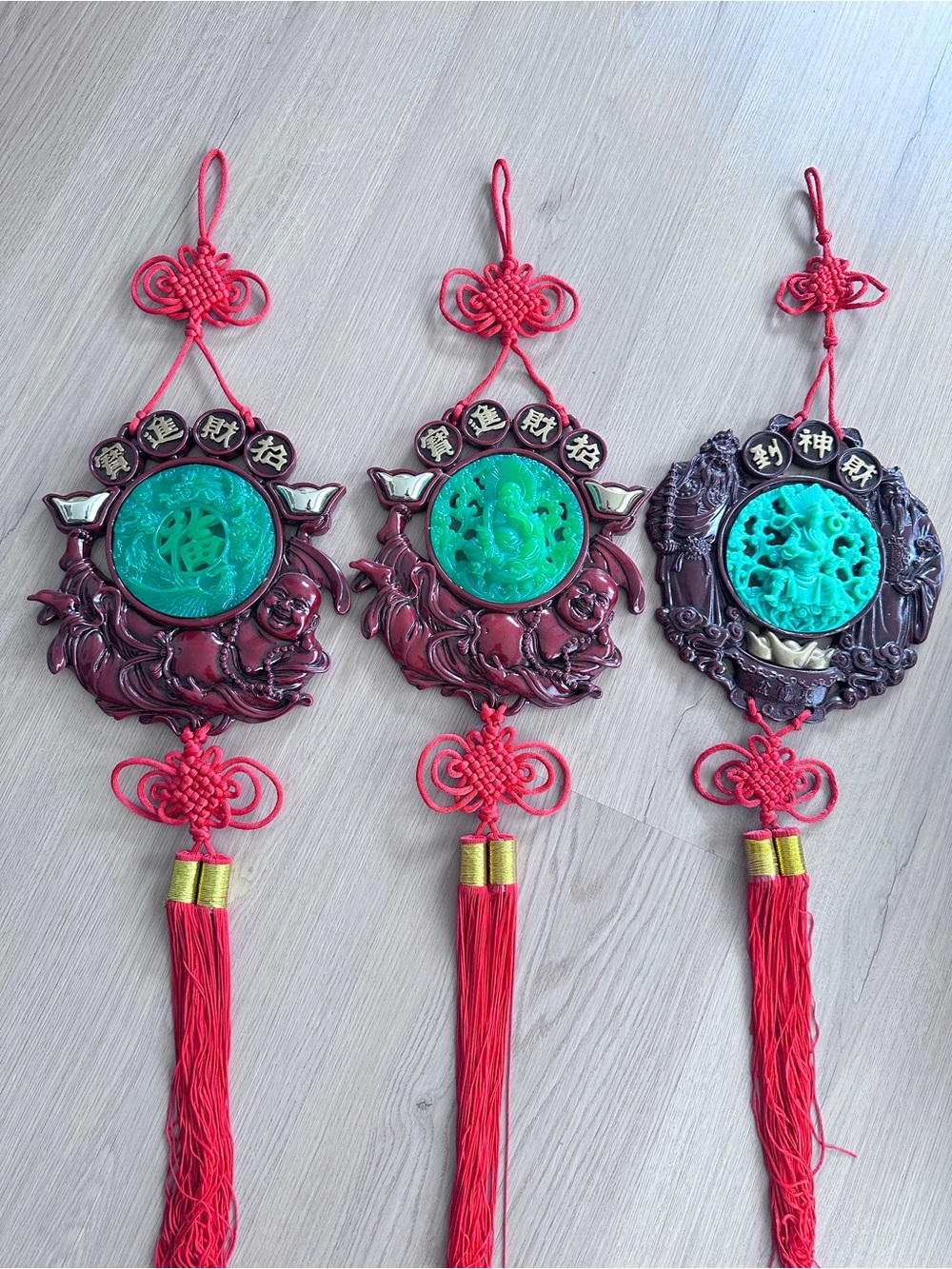 Traditional Red Chinese Wall Hanging with Green Jade-Look Medallion - Unbranded